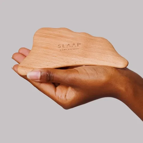 drewniana-plytka-gua-sha-slaap.webp