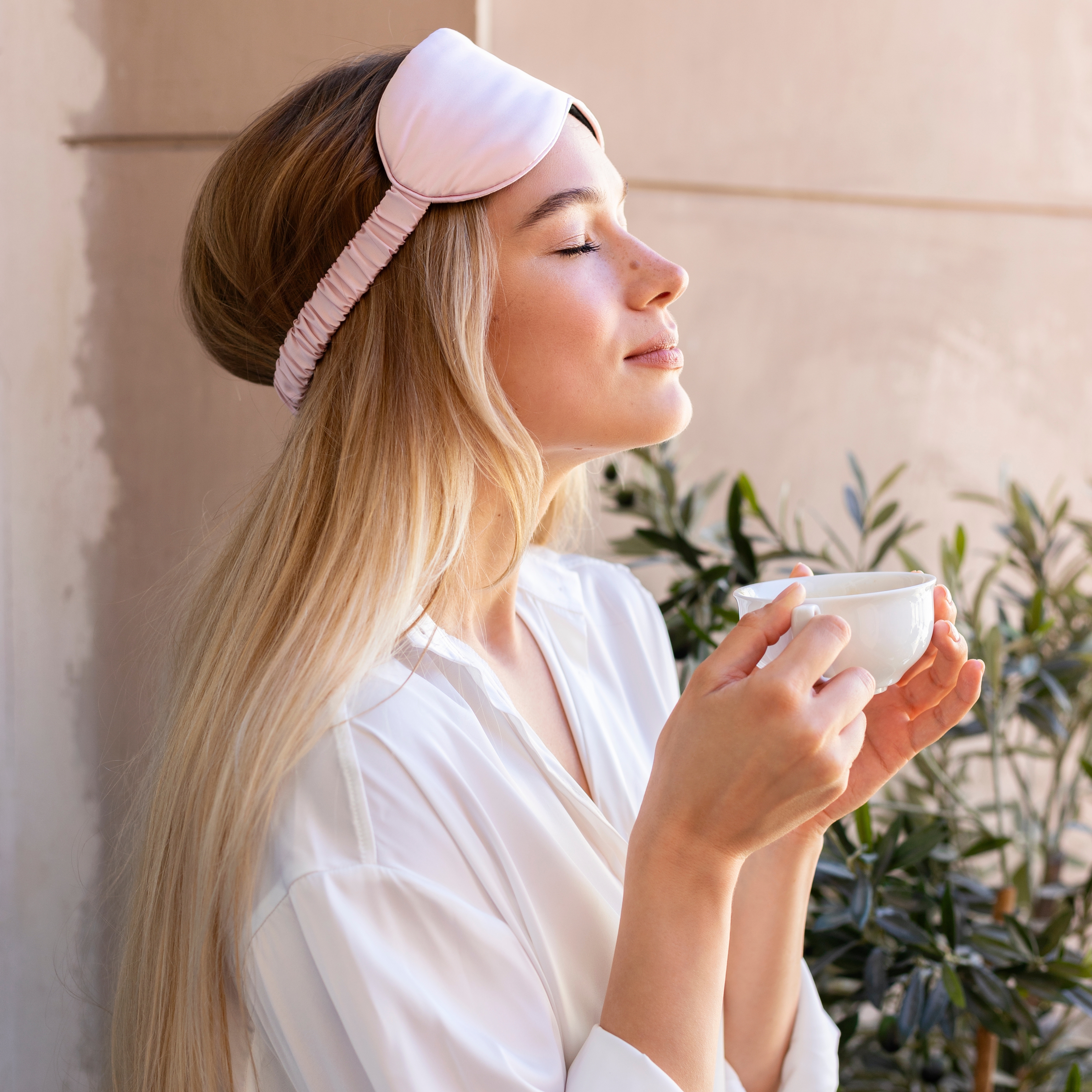 slaap-tonik-esencja-relaks-chill-essence-modelka-lifestyle.jpg